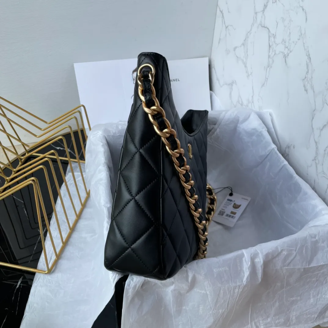 Chanel Quilted C MM Bag - Image 5