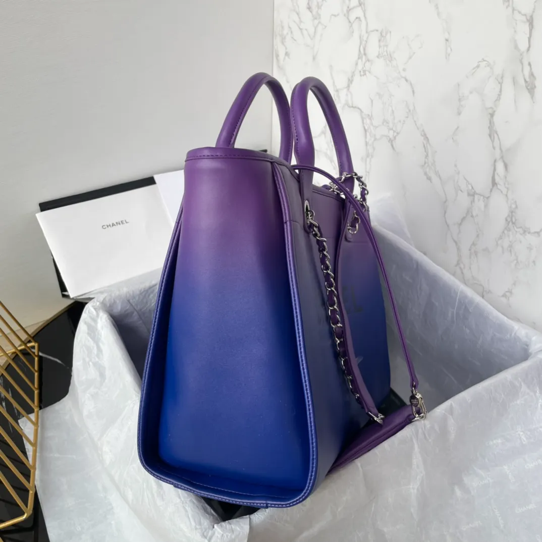 Chanel Small Ombre Deauville Tote - Image 6