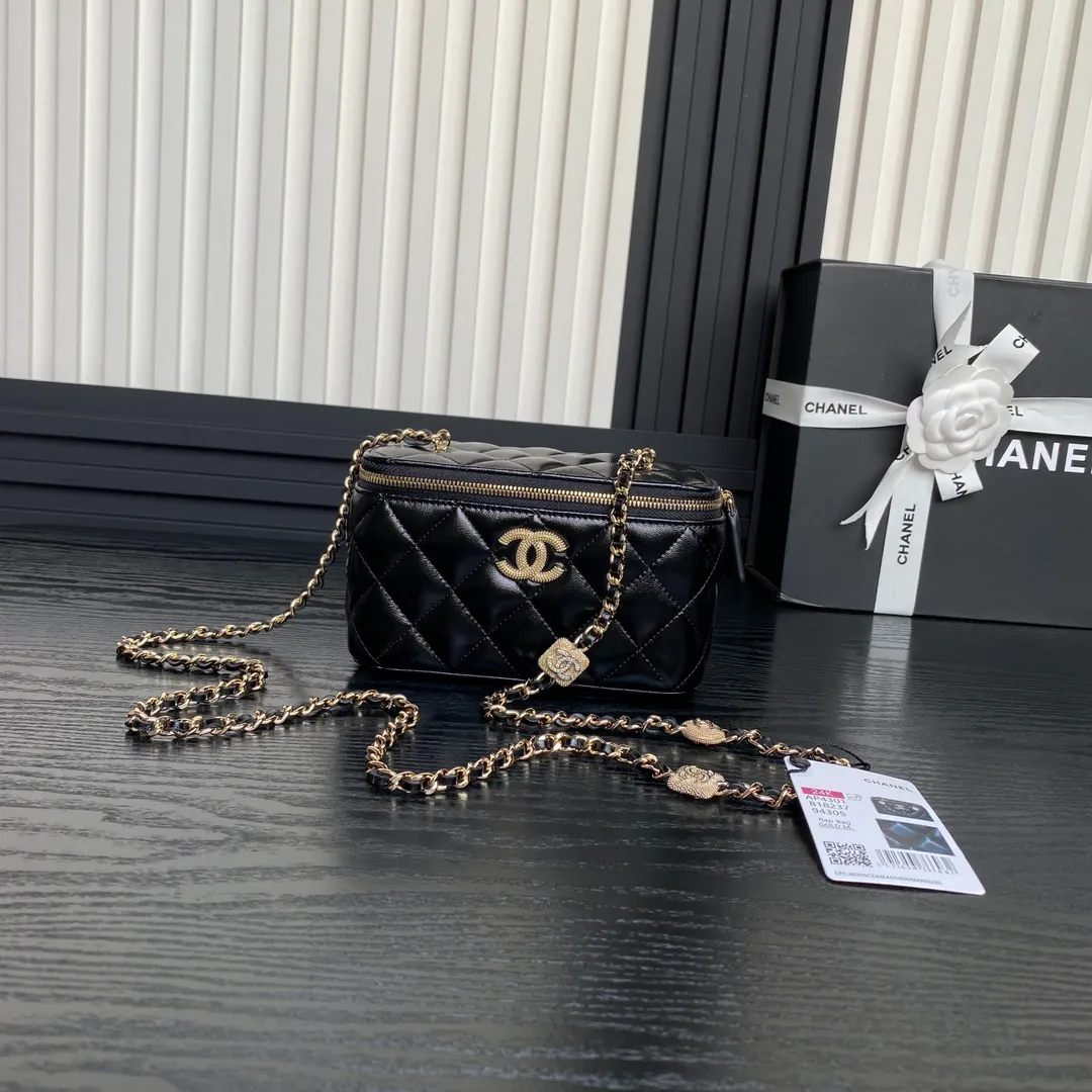 Chanel Vanity Case Black - Image 2