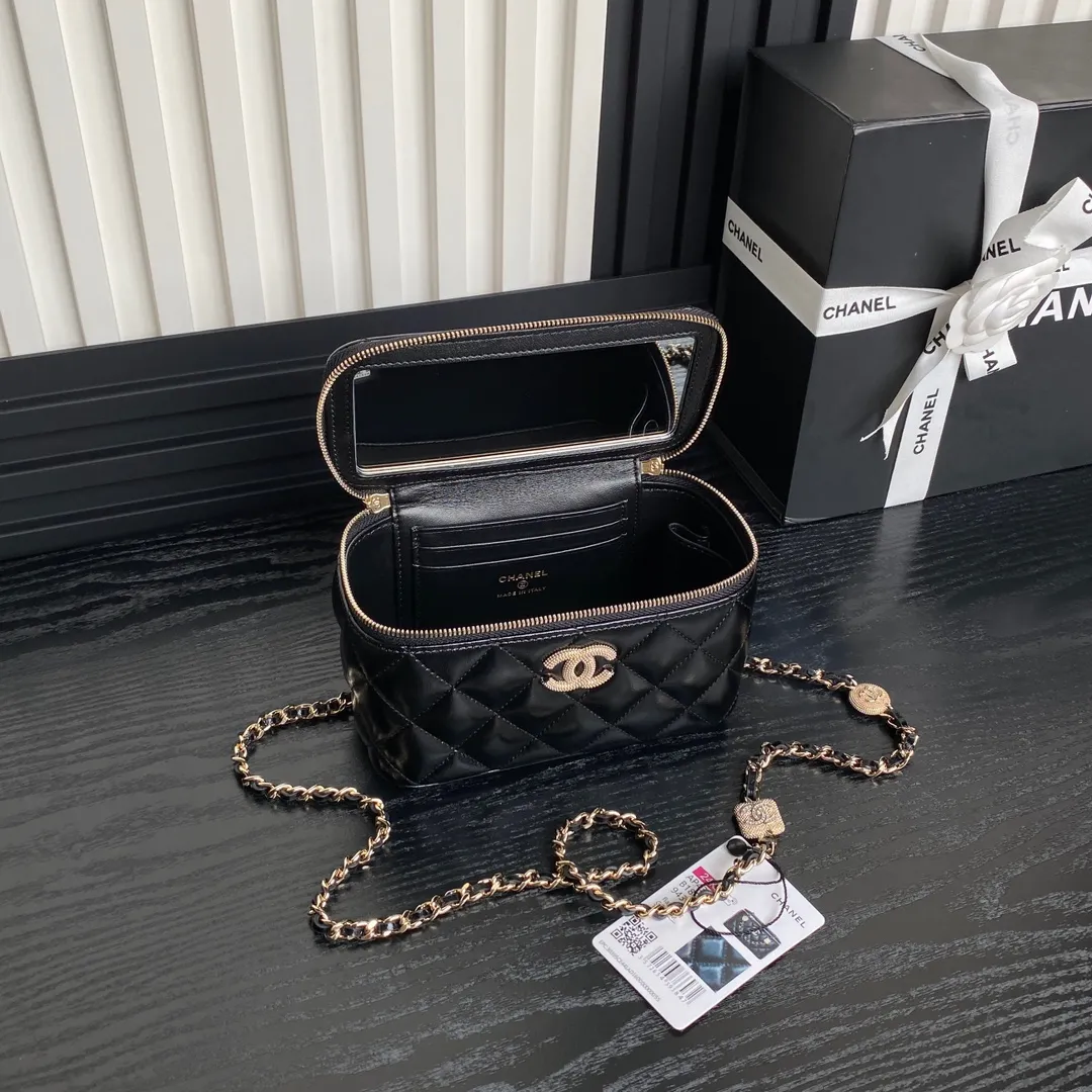 Chanel Vanity Case Black - Image 4