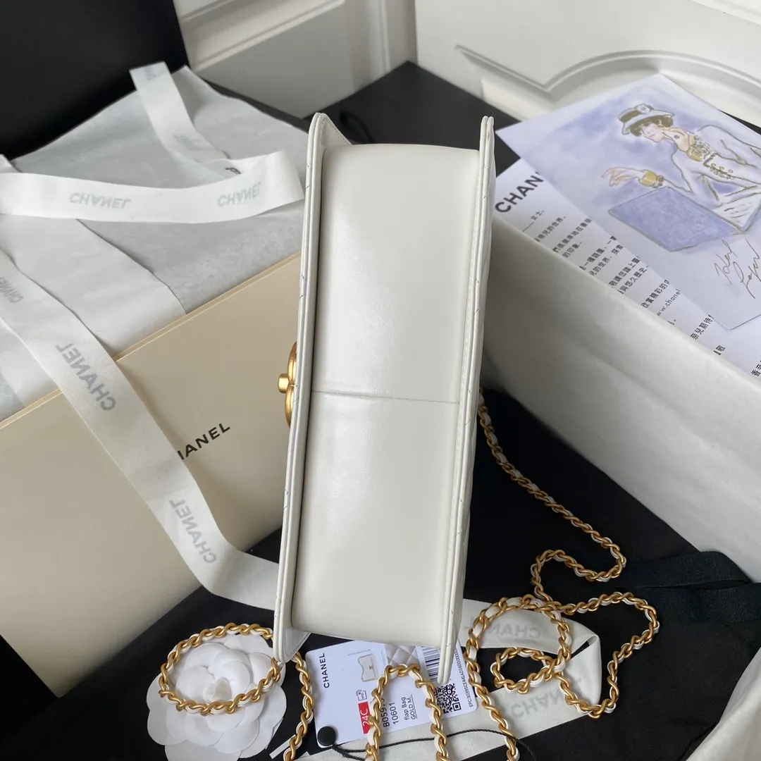Chanel White Quilted Leather Small Flap Shoulder Bag Chanel - Image 7