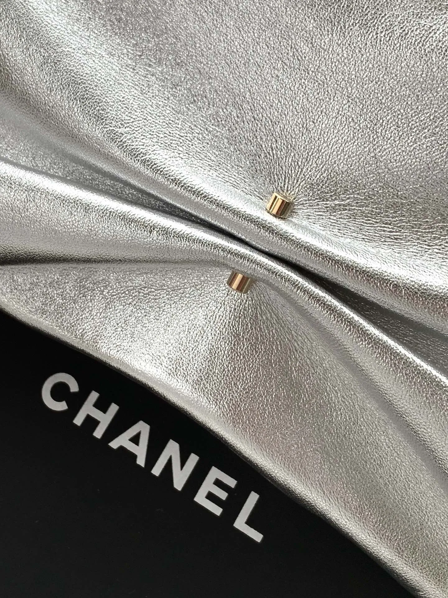 Clutch with Chain - Image 9