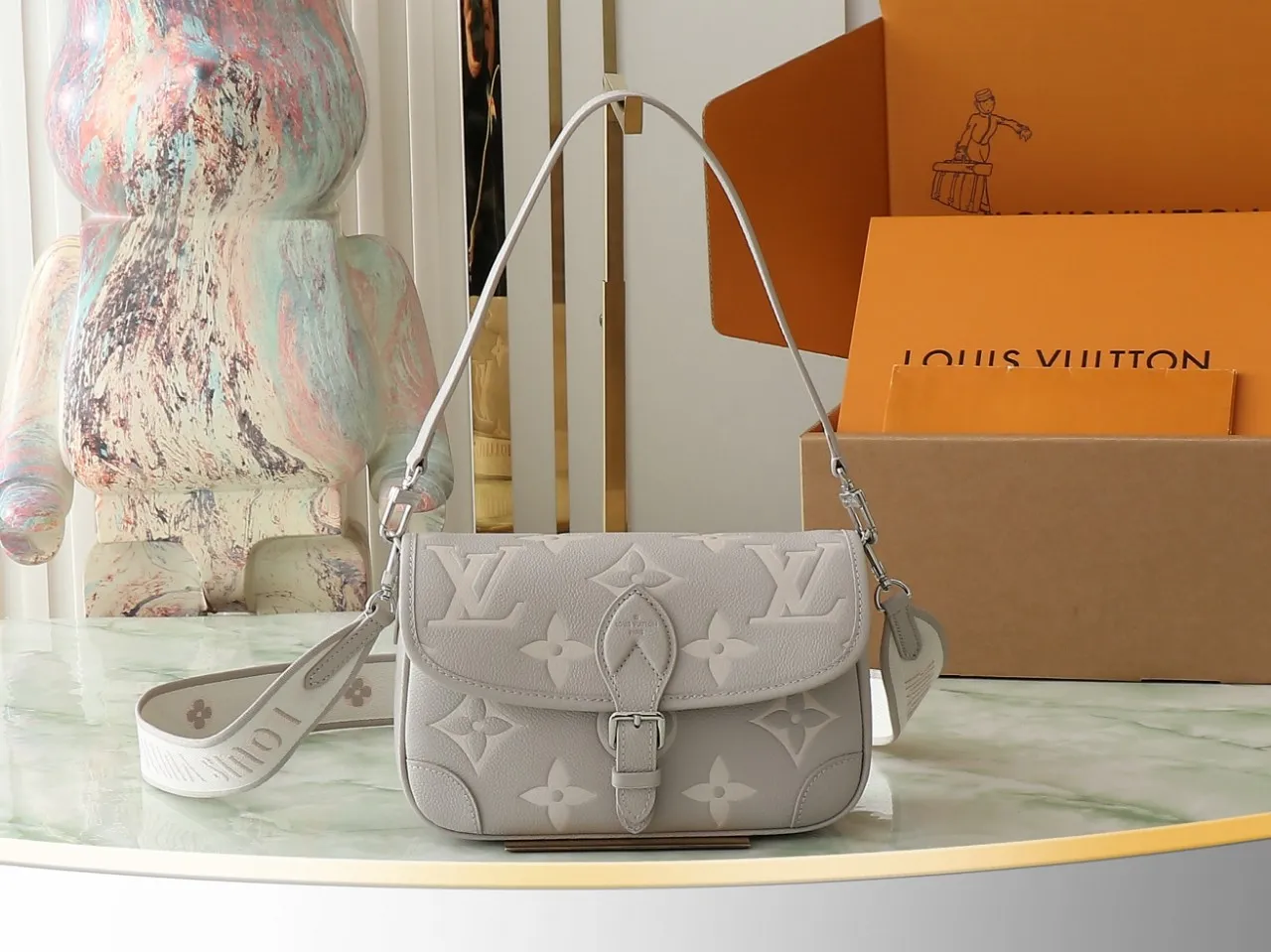 Diane Monogram Empreinte Leather