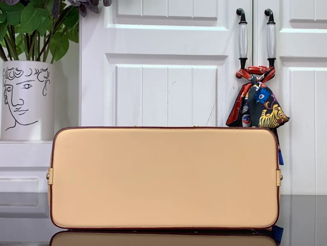 LOUIS VUITTON P9 Speedy 30 Bag - Image 6