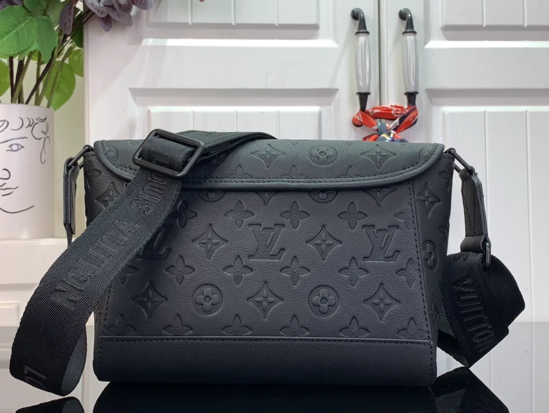 LV Trainer Sneaker - Image 7