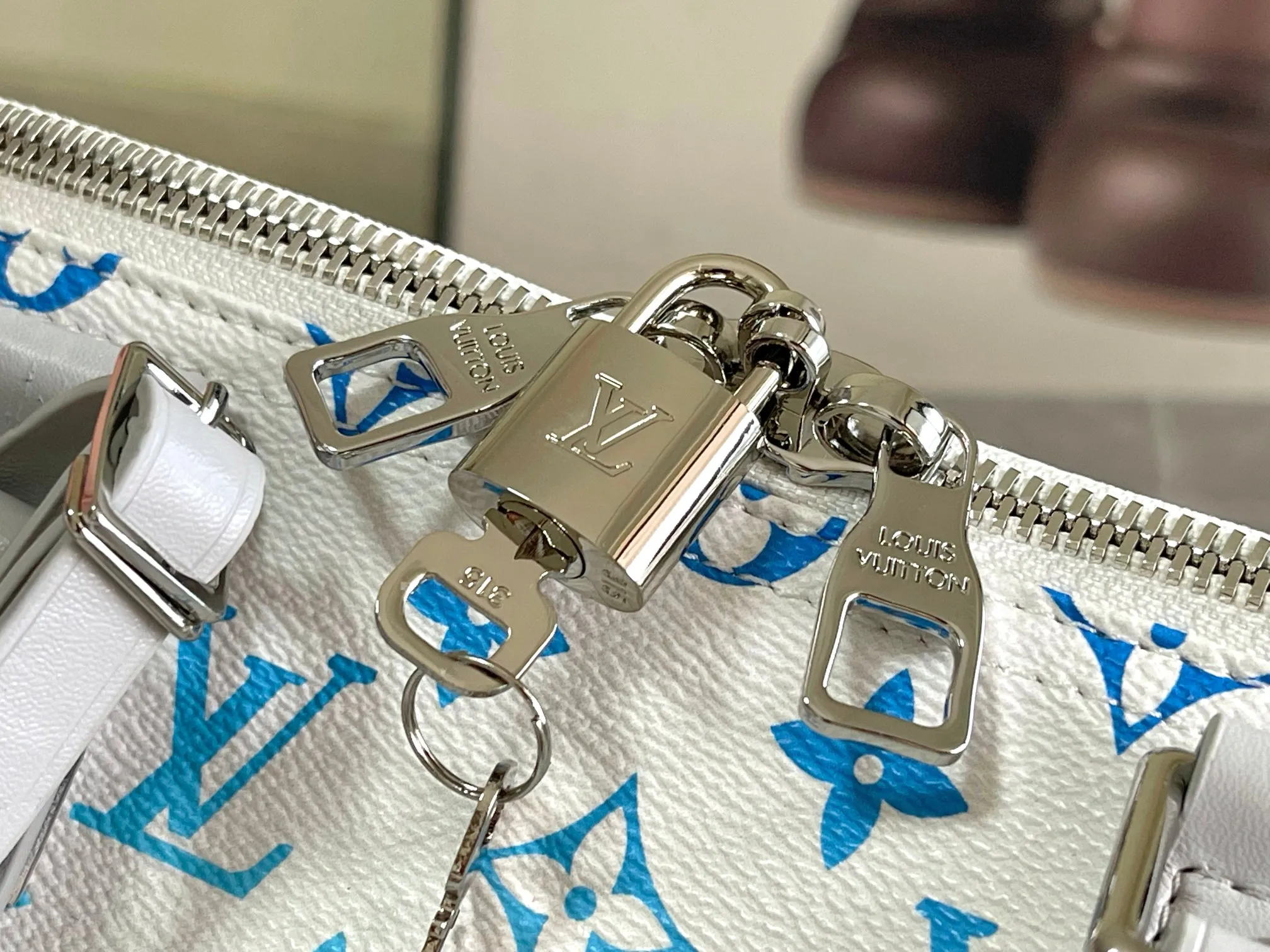 Louis Vuitton LV Keepall Travel Bags Sewing Vintage - Image 9
