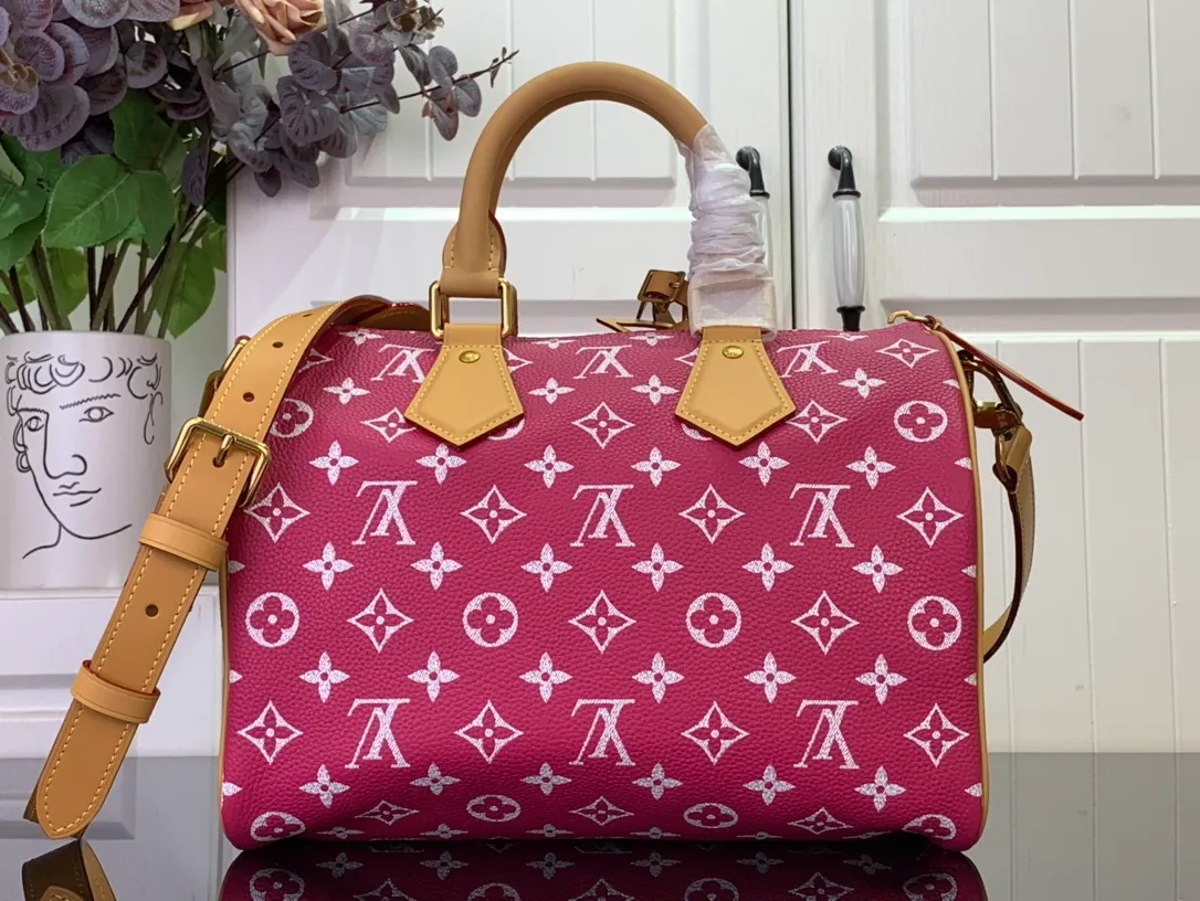 Louis Vuitton Speedy P9 Bandouliere Bag Leather
