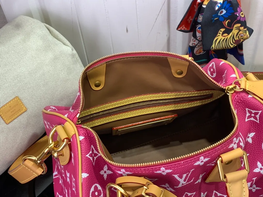 Louis Vuitton Speedy P9 Bandouliere Bag Leather - Image 9
