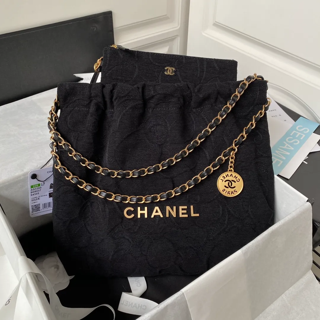 Luxury Calf Leather Chain Black Leather Bag