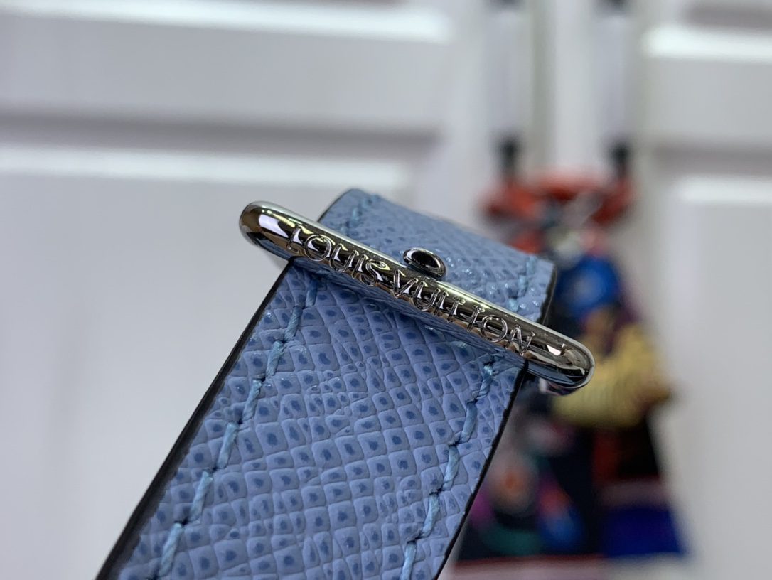 Pulse Messenger Louis Vuitton - Image 8