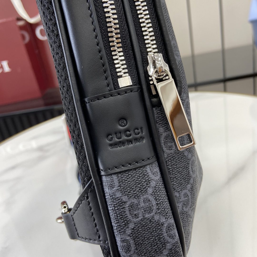 GG Black sling backpack in GG Supreme - Image 4