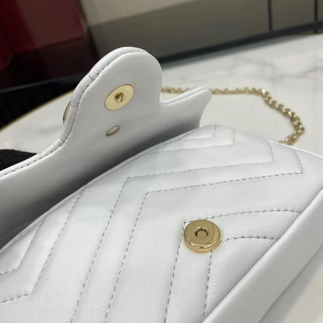 GG Marmont mini shoulder bag in white leather - Image 7
