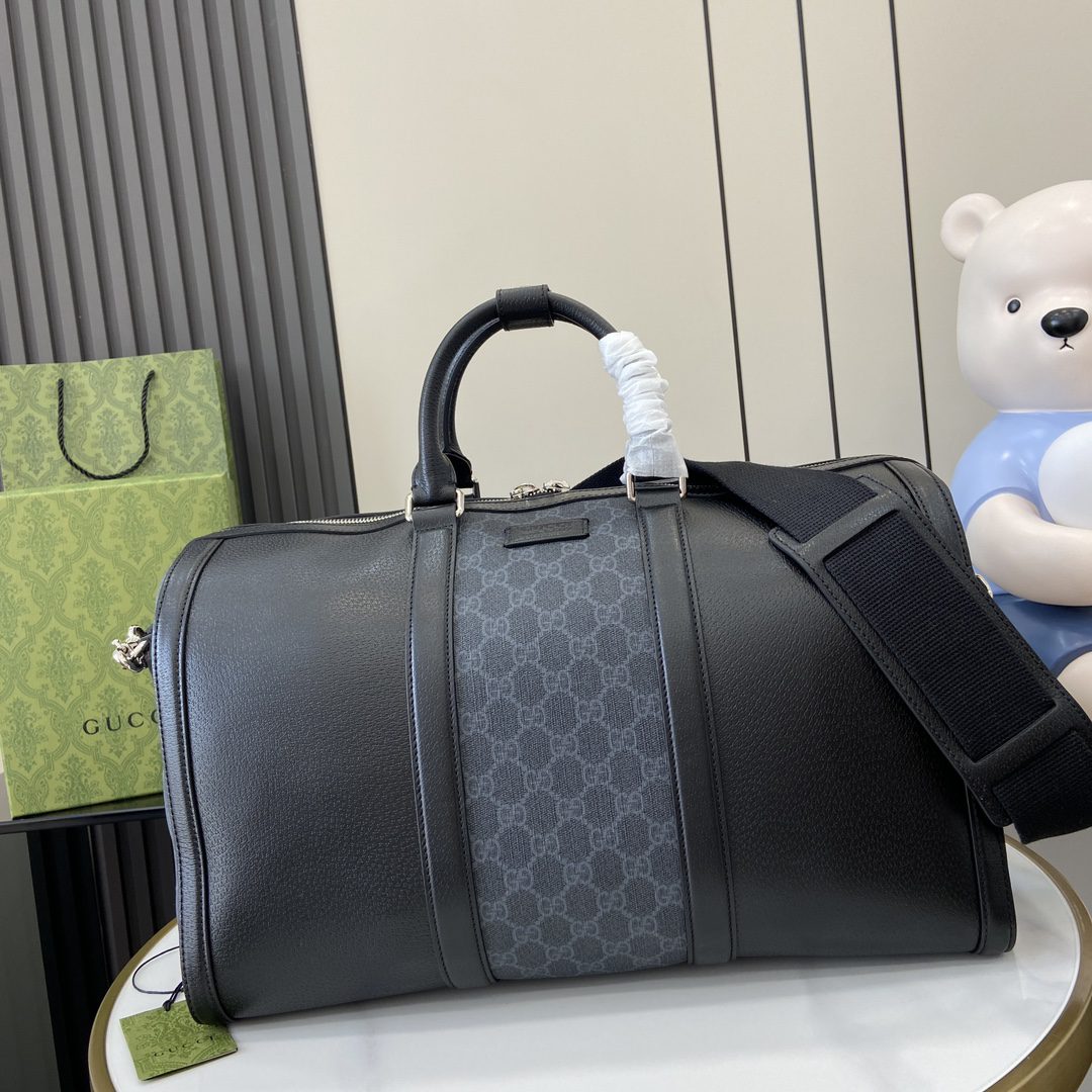 GG Supreme Medium Duffle Bag - Image 2