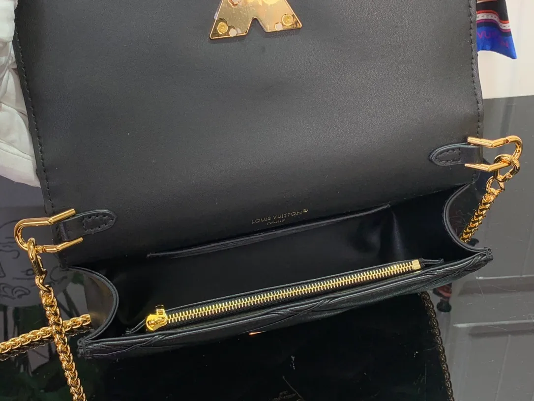 GO-14 GM Malletage Leather Handbags - Image 6