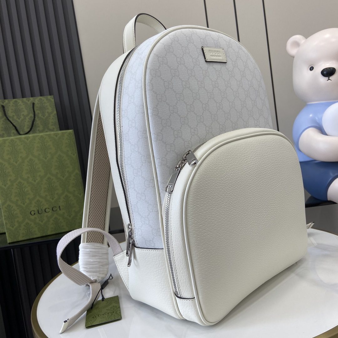 GUCCI Medium GG backpack Bag - Image 2