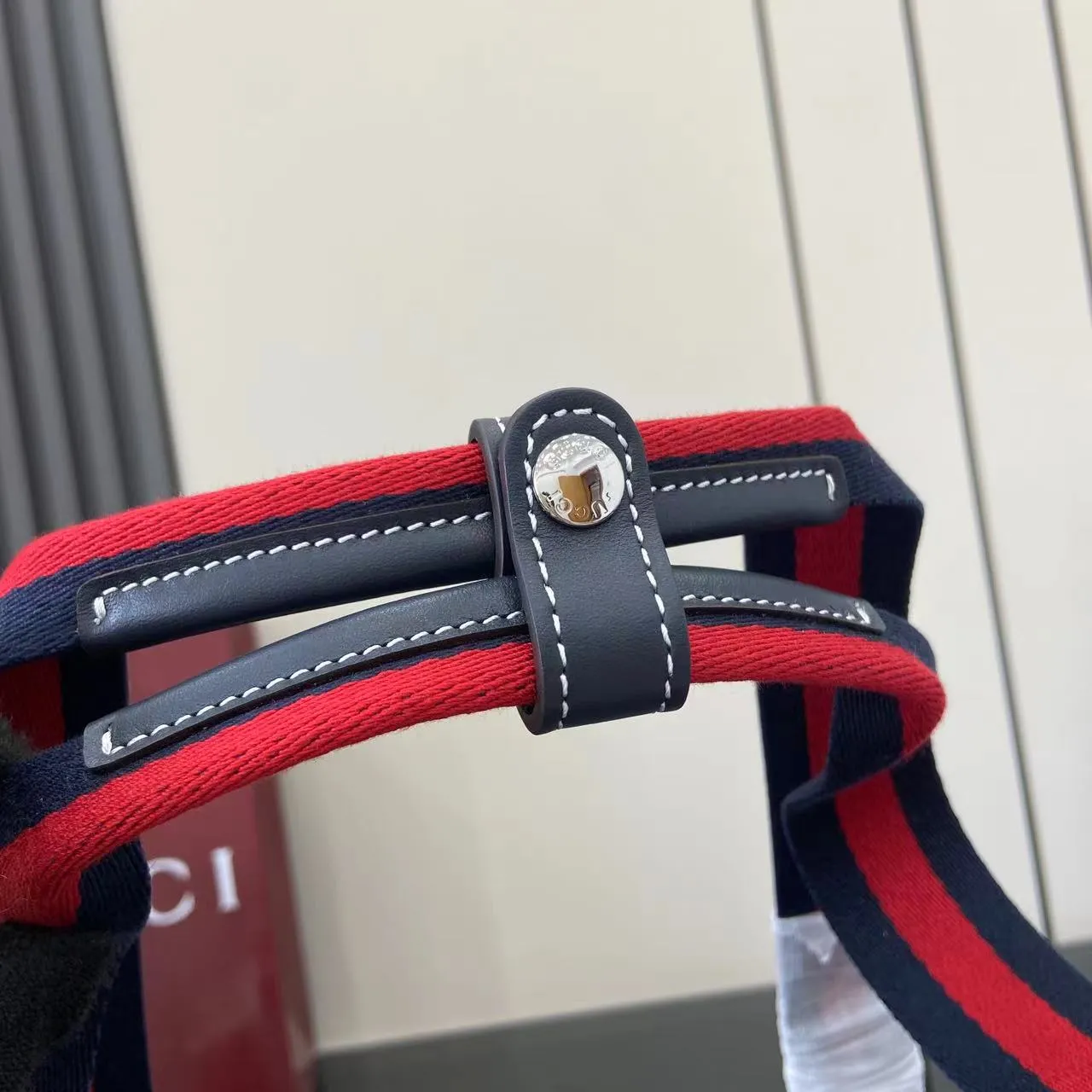 GUCCI® Men's Weekend Bags - Image 8