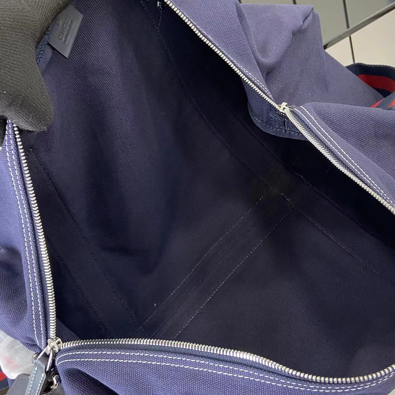 GUCCI® Men's Weekend Bags - Image 10
