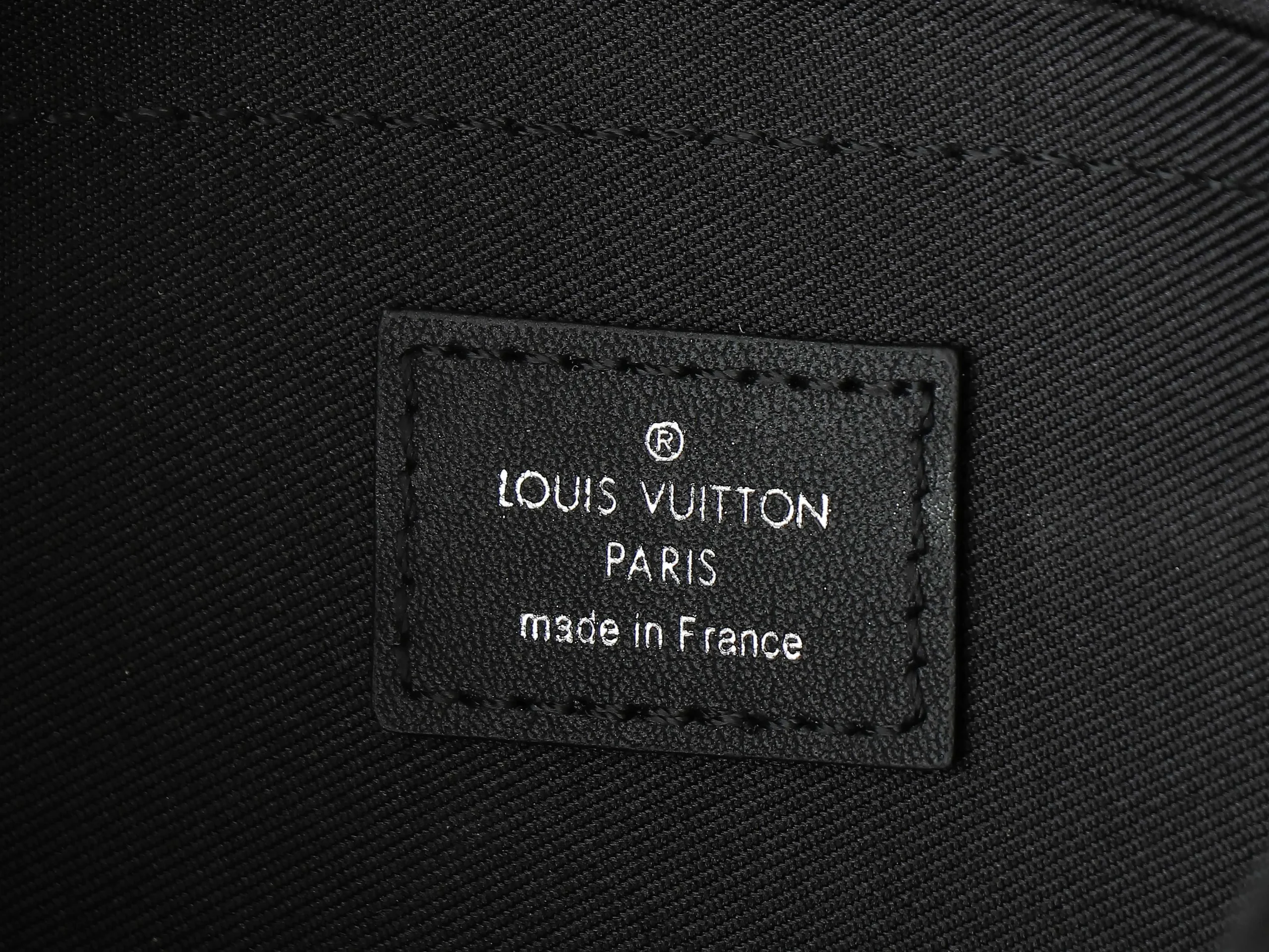 Louis Vuitton Bandouliere Keepall - Image 12