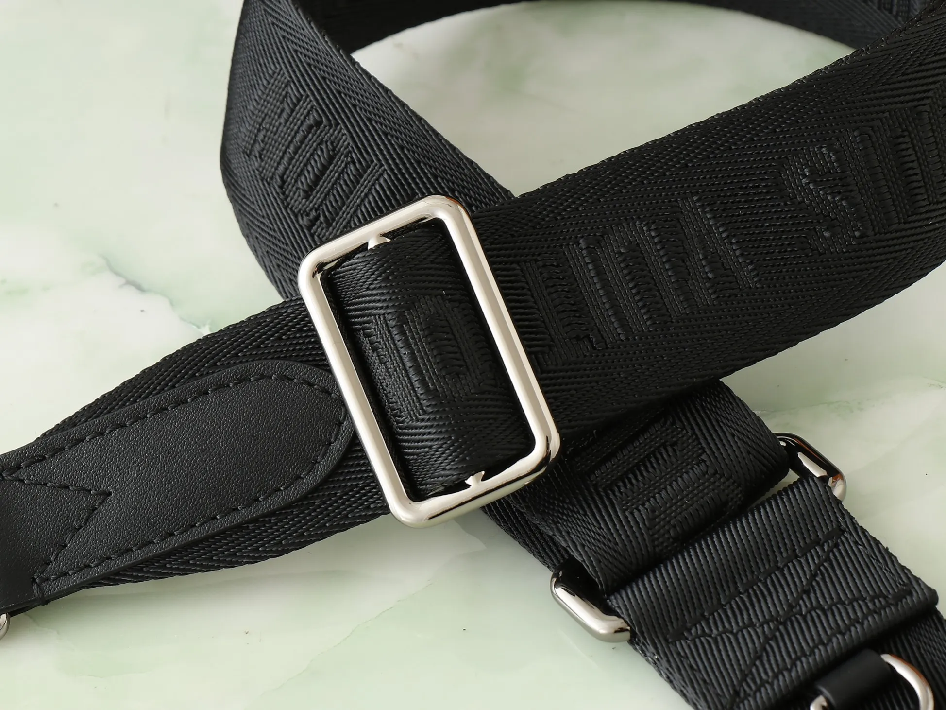 Louis Vuitton Bandouliere Keepall - Image 10