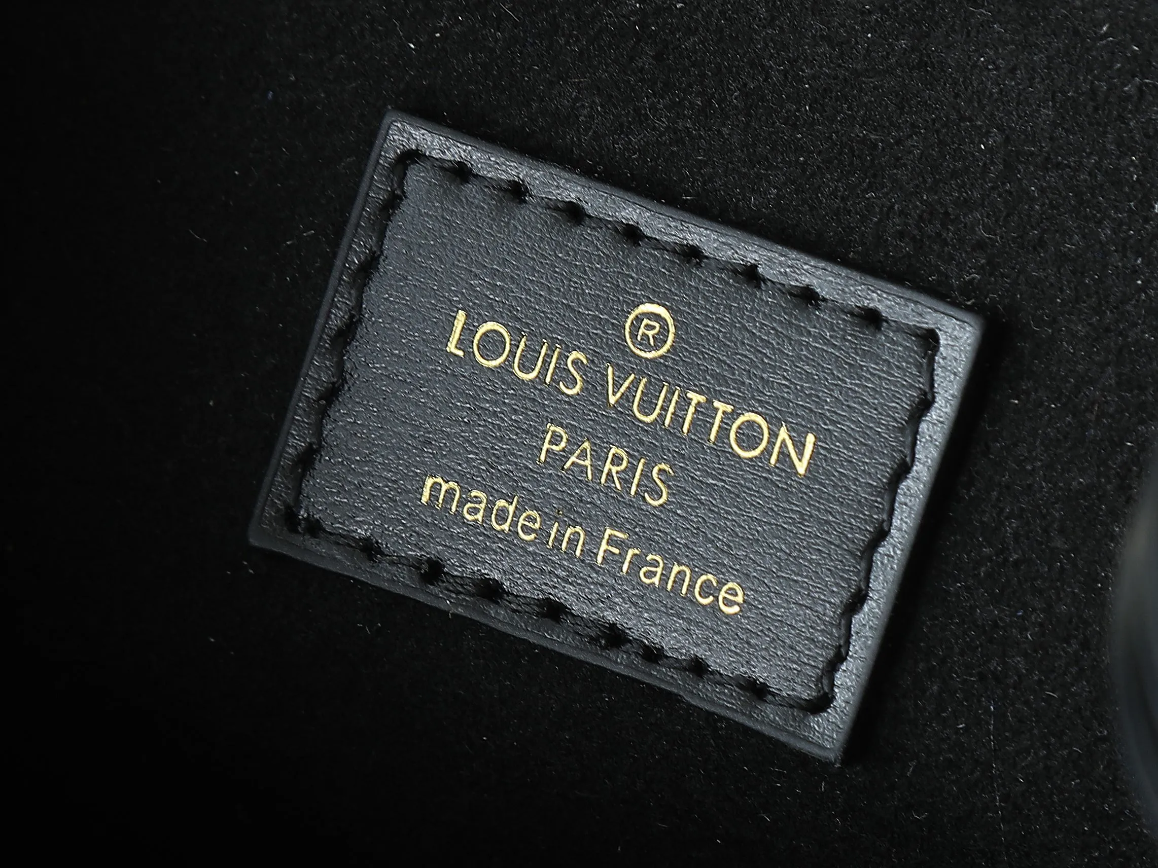 Louis Vuitton Monogram Reverse Noé Purse - Image 11