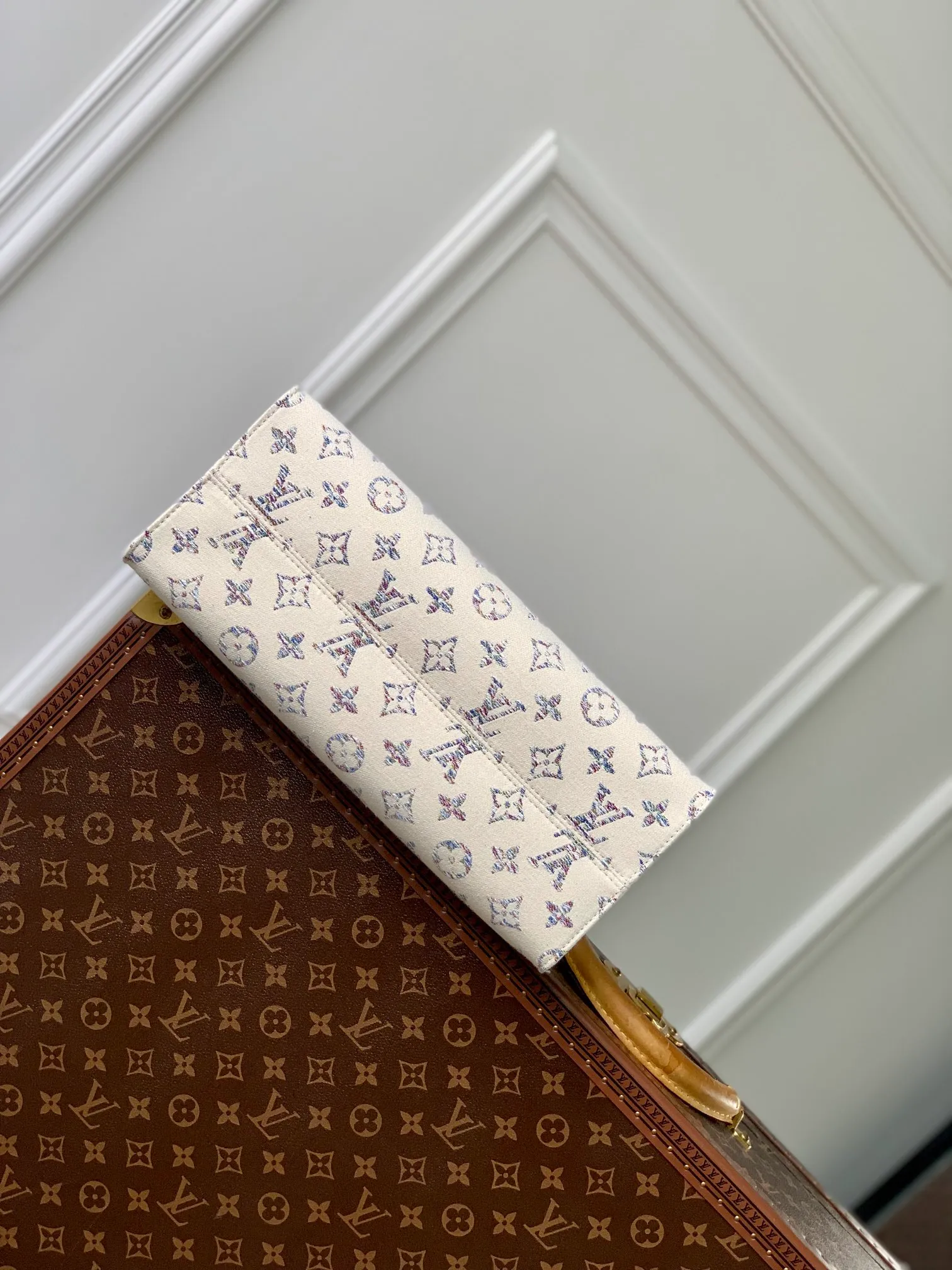 OnTheGo MM Other Monogram Canvas Handbags - Image 5