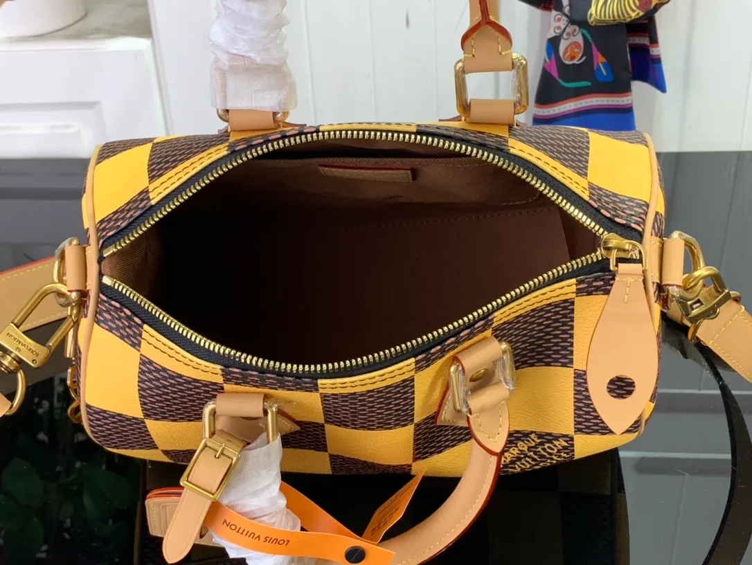 Speedy 50 Bandoulière Damier Pop Damier Bag - Image 10