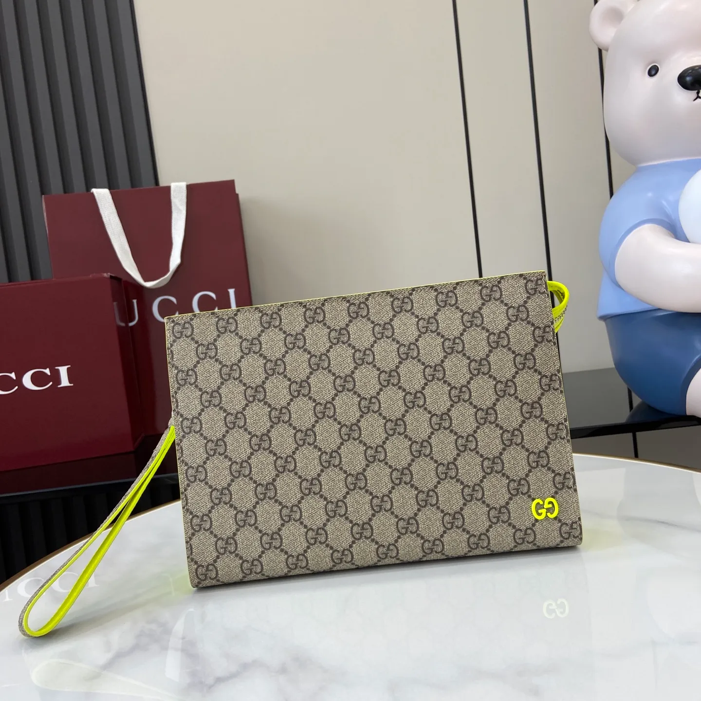 Women's Shoulder Bags