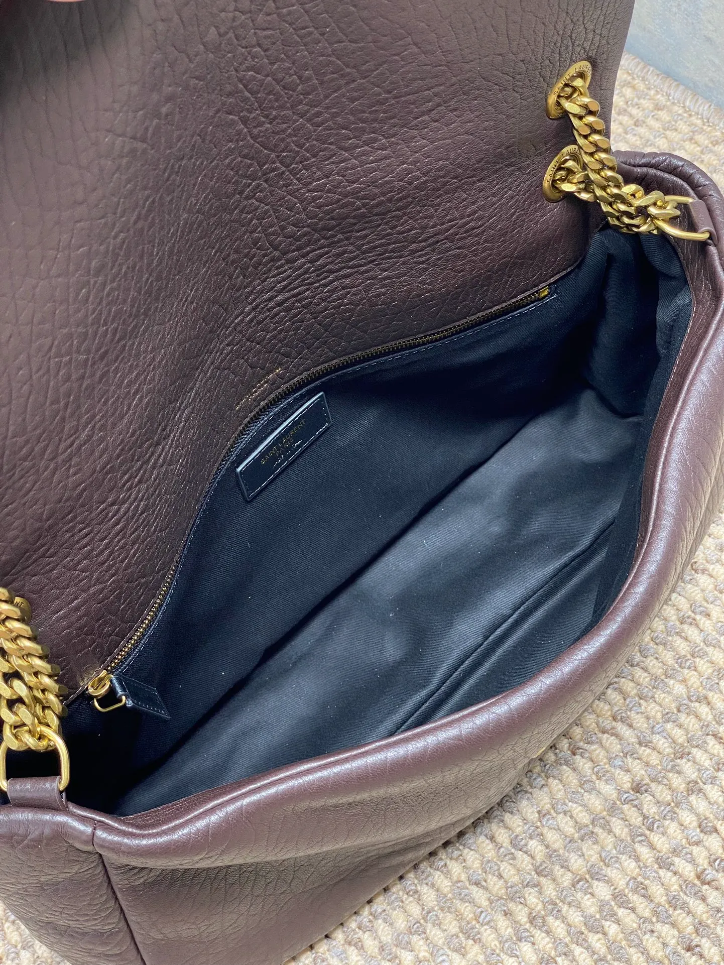 CALYPSO medium in grained lambskin - Image 10