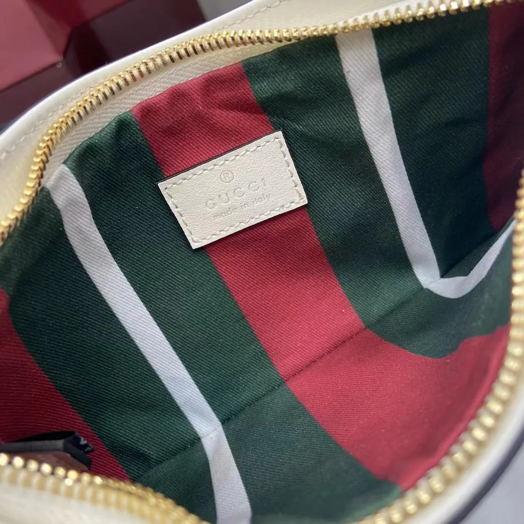 GG Emblem small shoulder bag - Image 2