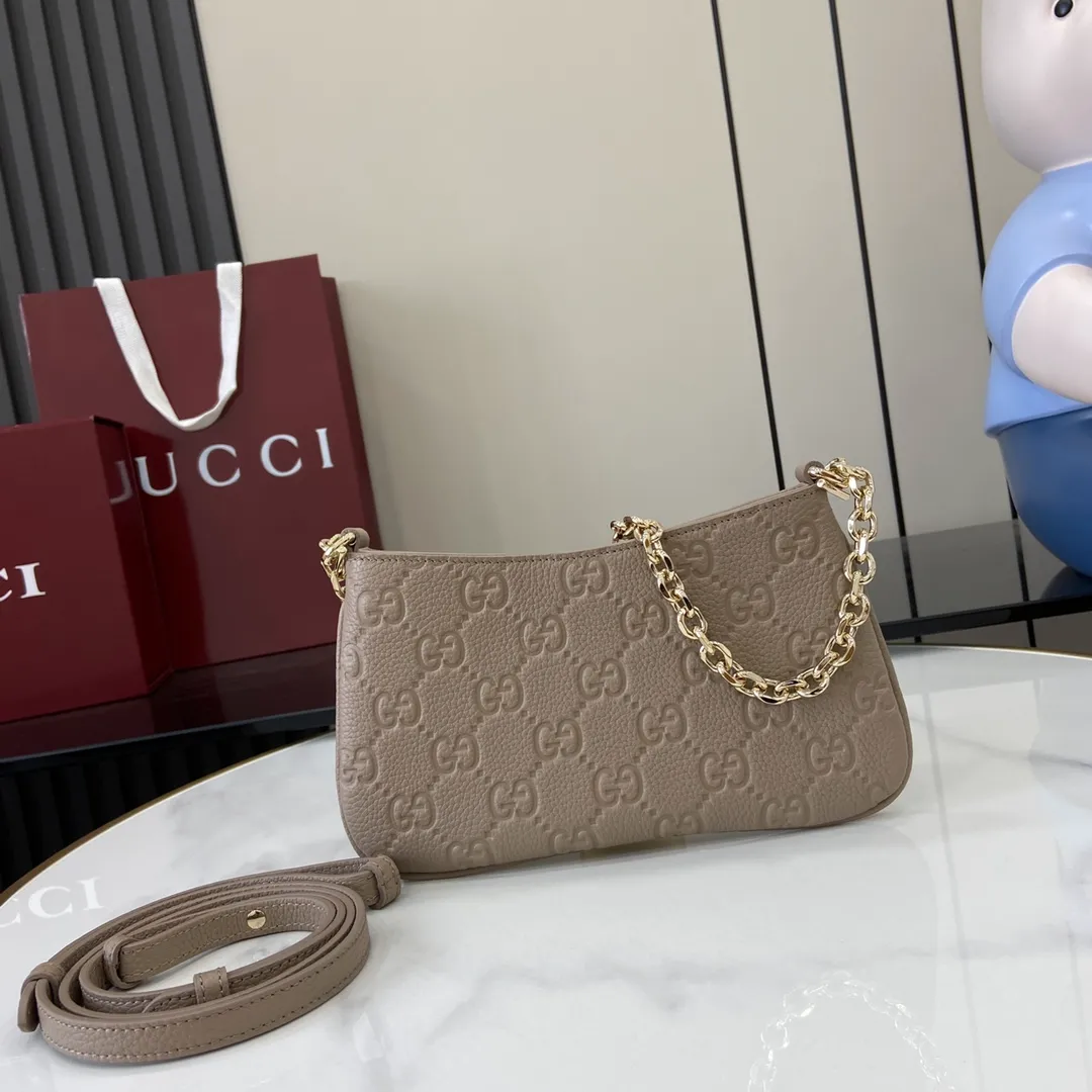 GG Emblem wallet on chain - Image 6