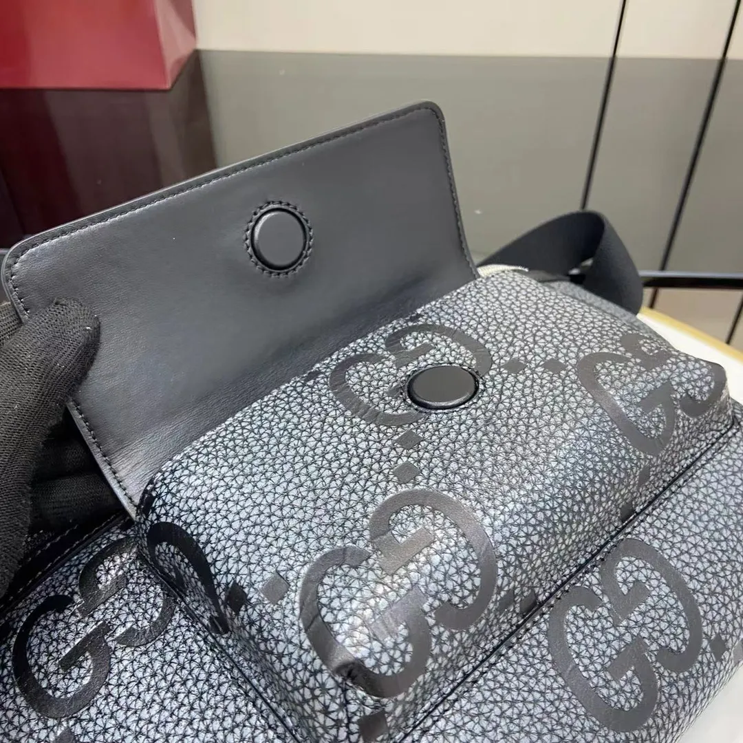 GG jumbo large belt bag in grey and black GG leather - Image 9