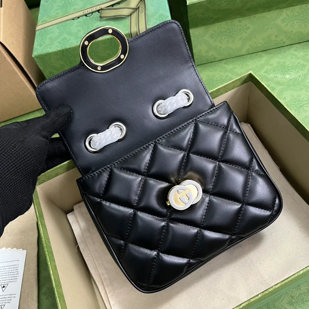 GUCCI® Clutch Bags for Women - Image 8