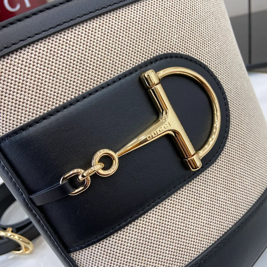 Gucci 73 small bucket bag - Image 6