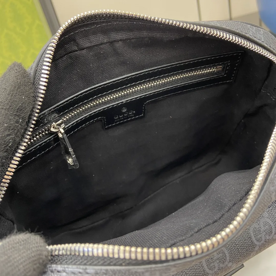 Gucci Black GG Supreme Canvas Black Leather Small - Image 9