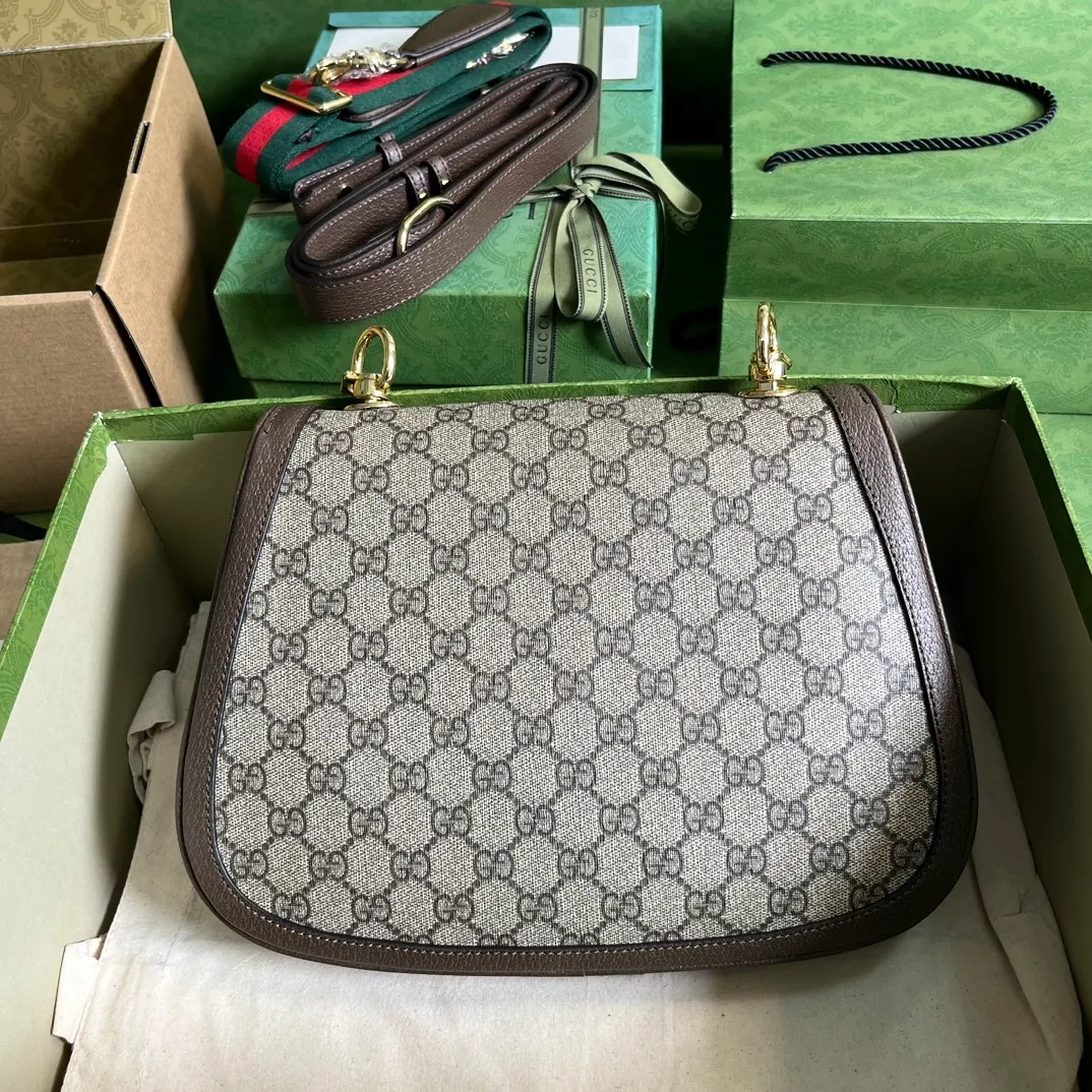 Gucci Blondie GG Supreme Shoulder Bag Medium - Image 3