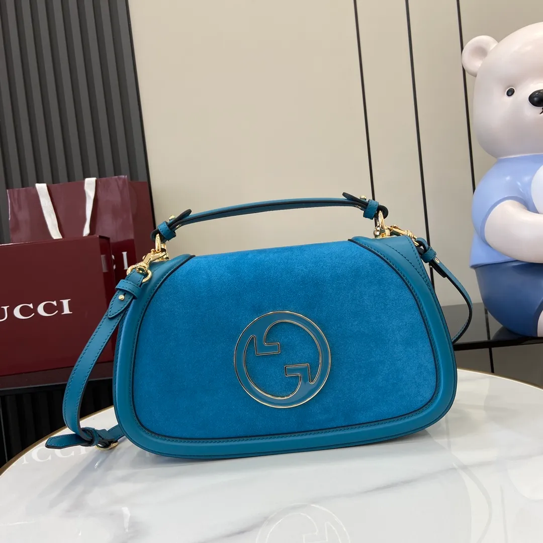 Gucci Blondie medium top handle bag
