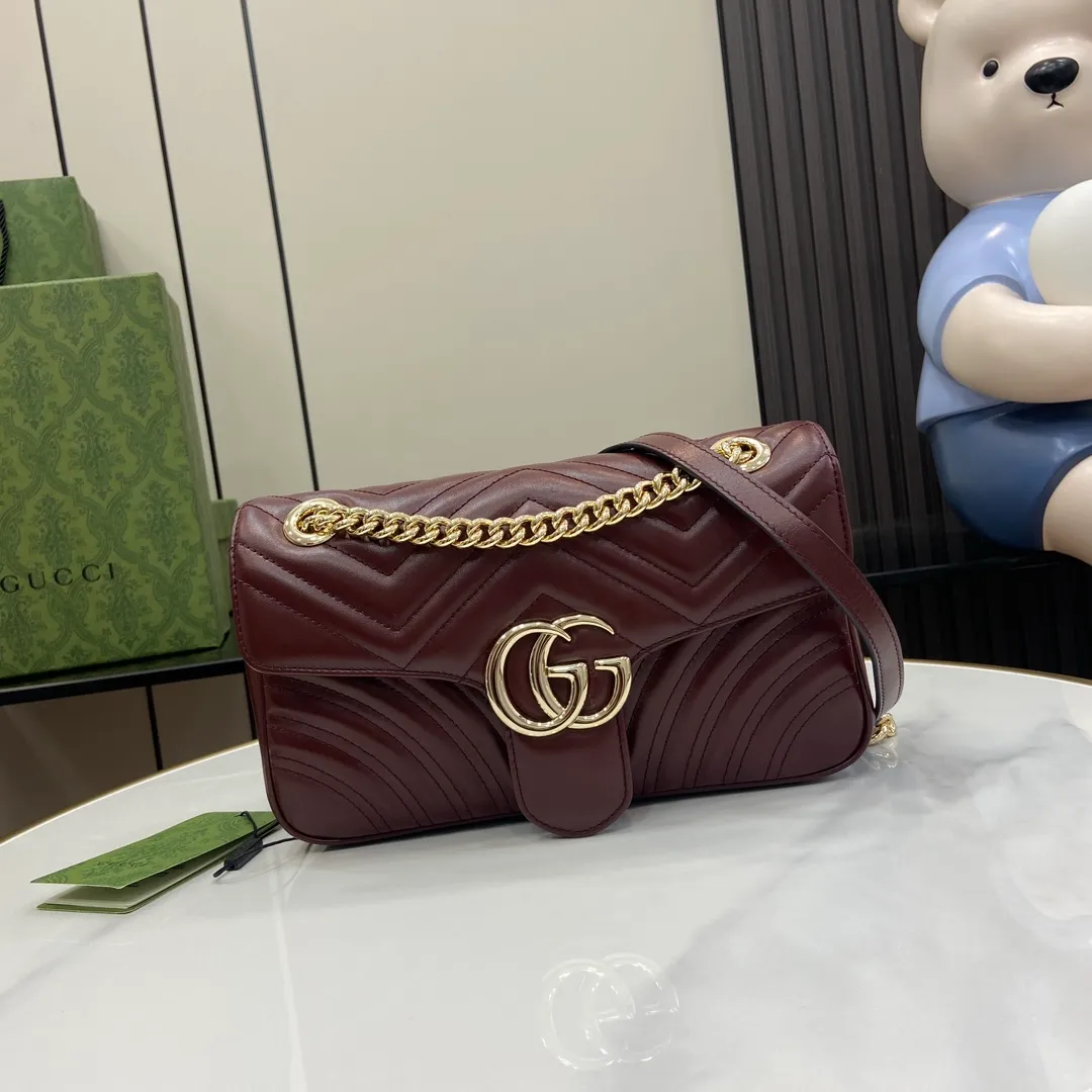 Gucci GG Marmont Small Shoulder Bag