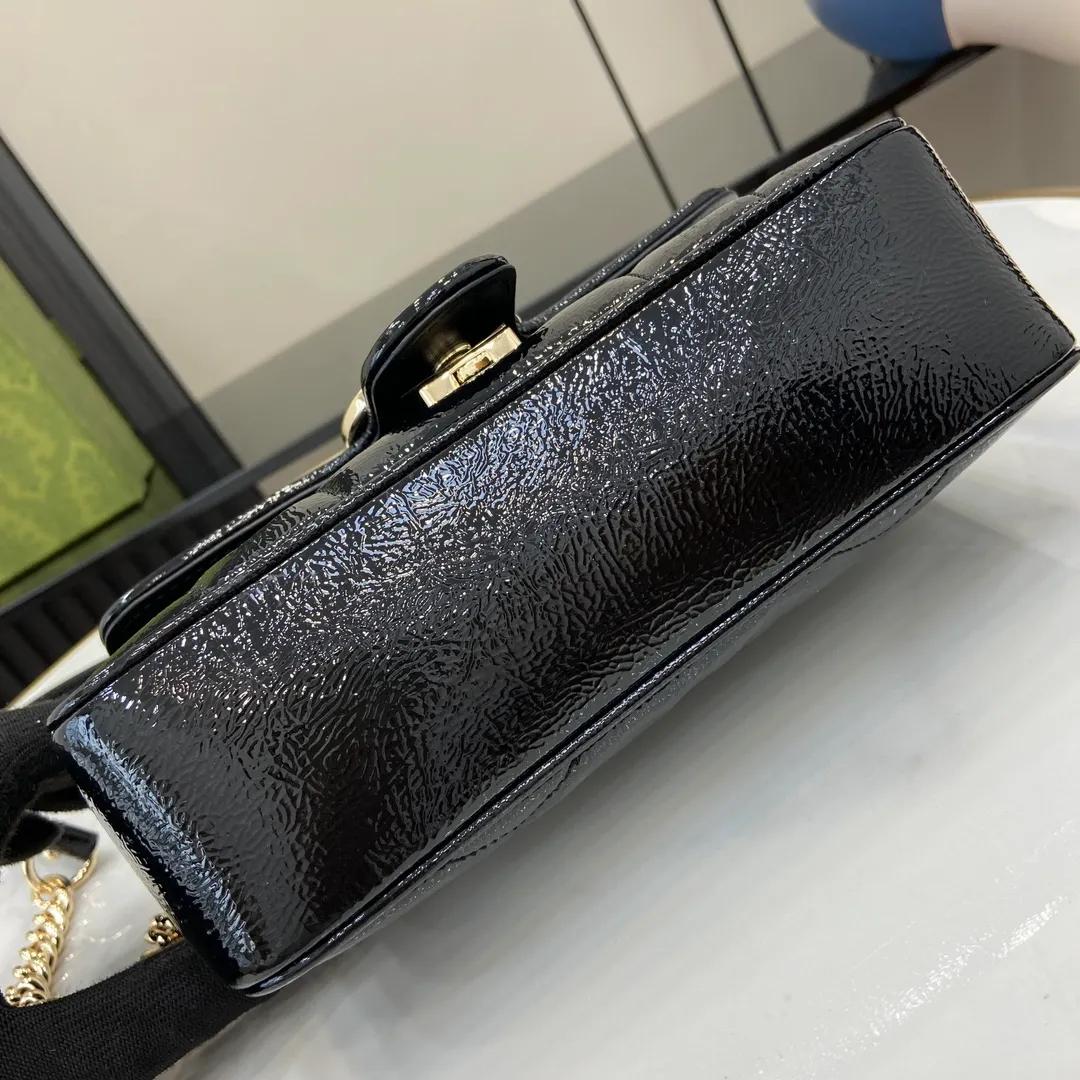 Gucci Small GG Marmont Shoulder Bag - Image 5