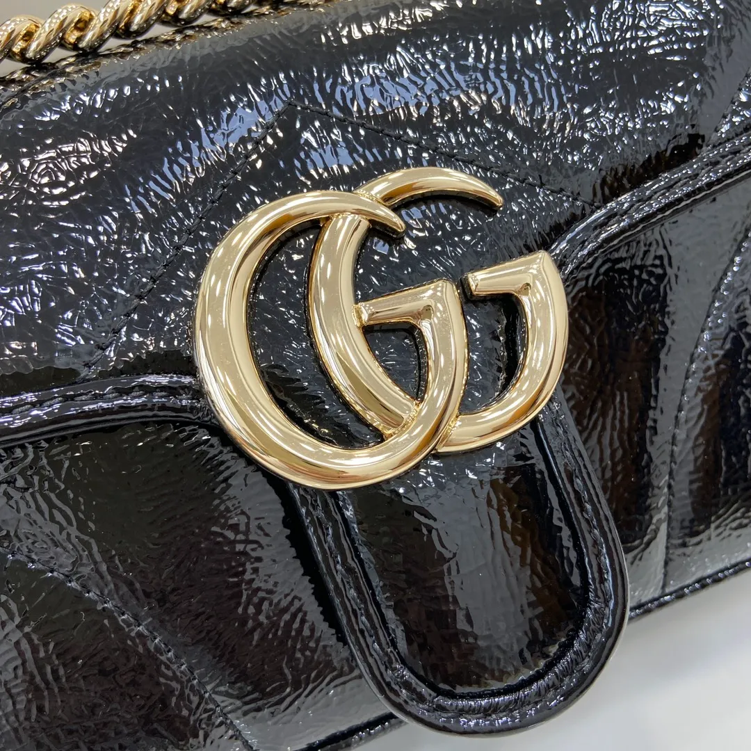 Gucci Small GG Marmont Shoulder Bag - Image 6