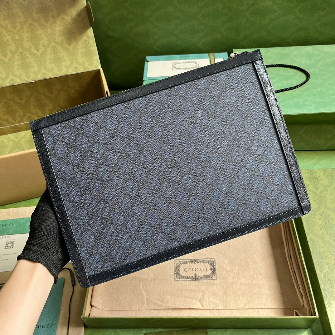 Gucci Supreme Interlocking G Messenger Bag - Image 3