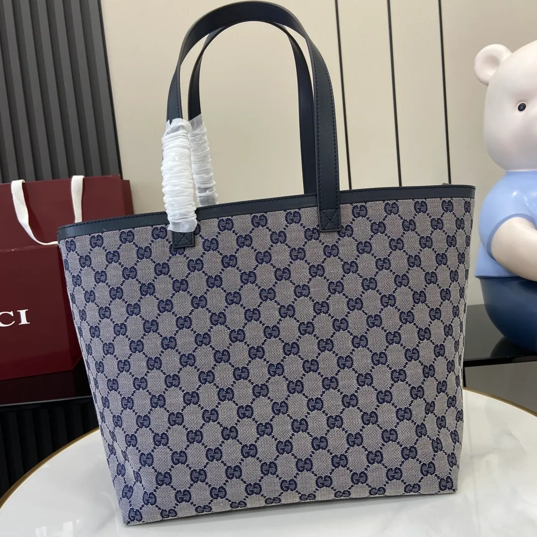 Gucci Totissima large tote bag