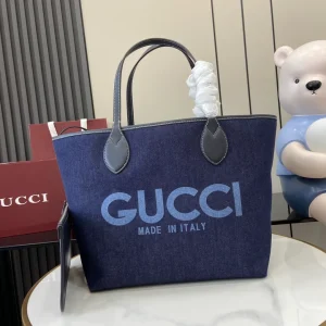 Gucci Totissima medium reversible tote in dark blue