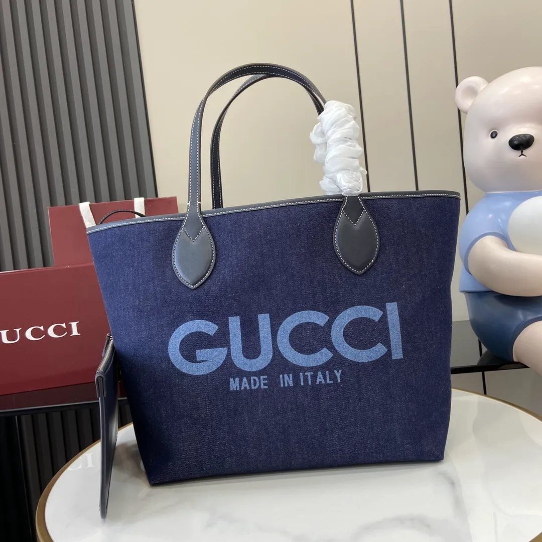 Gucci Totissima medium reversible tote in dark blue