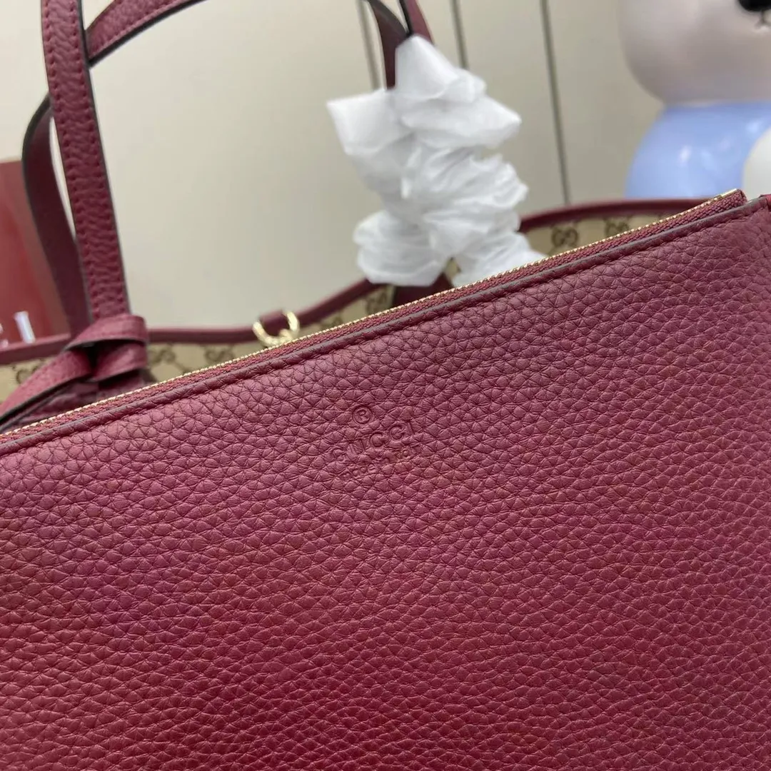 Gucci Totissima small reversible tote bag in Rosso Ancora red - Image 8