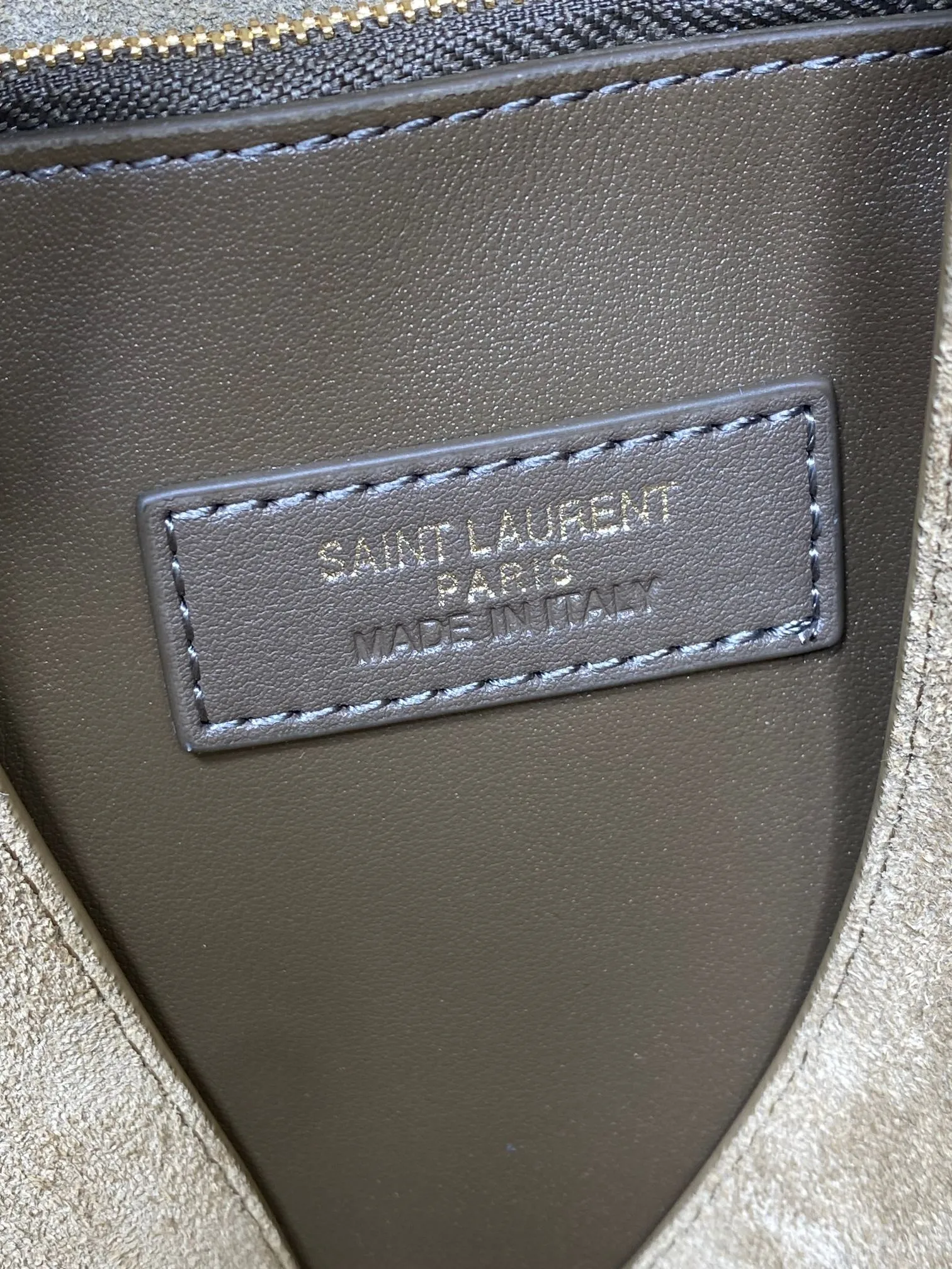 Replica Saint Laurent Le 5 À 7 Large Suede Shoulder Bag - Image 2