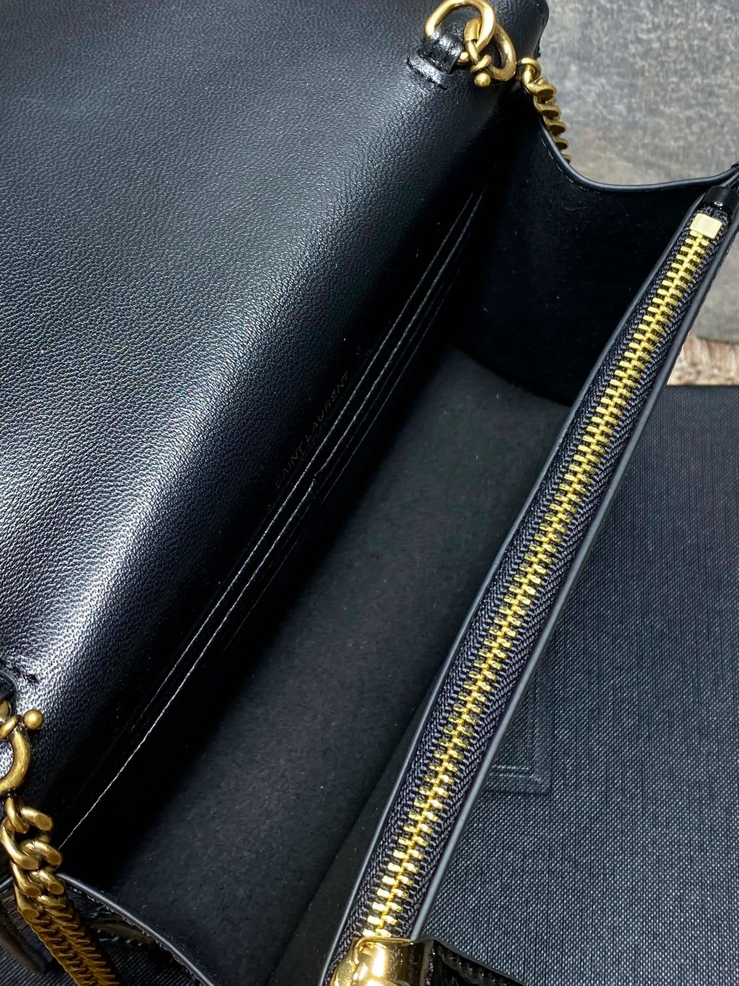 Saint Laurent Kate Tassel Chain Croc Embossed Shoulder Bag Black - Image 2