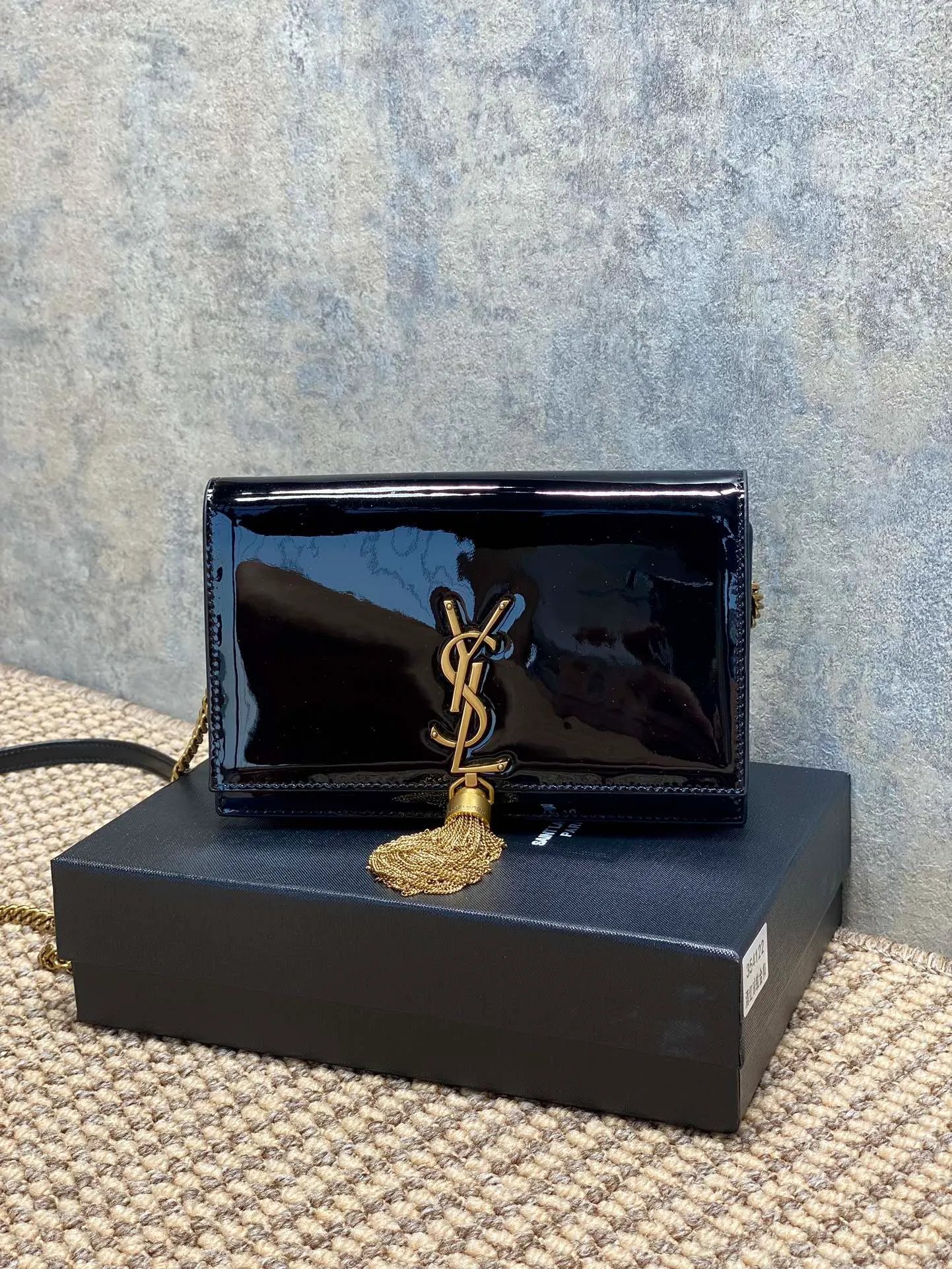 Saint Laurent Kate Tassel Chain Croc Embossed Shoulder Bag Black - Image 4