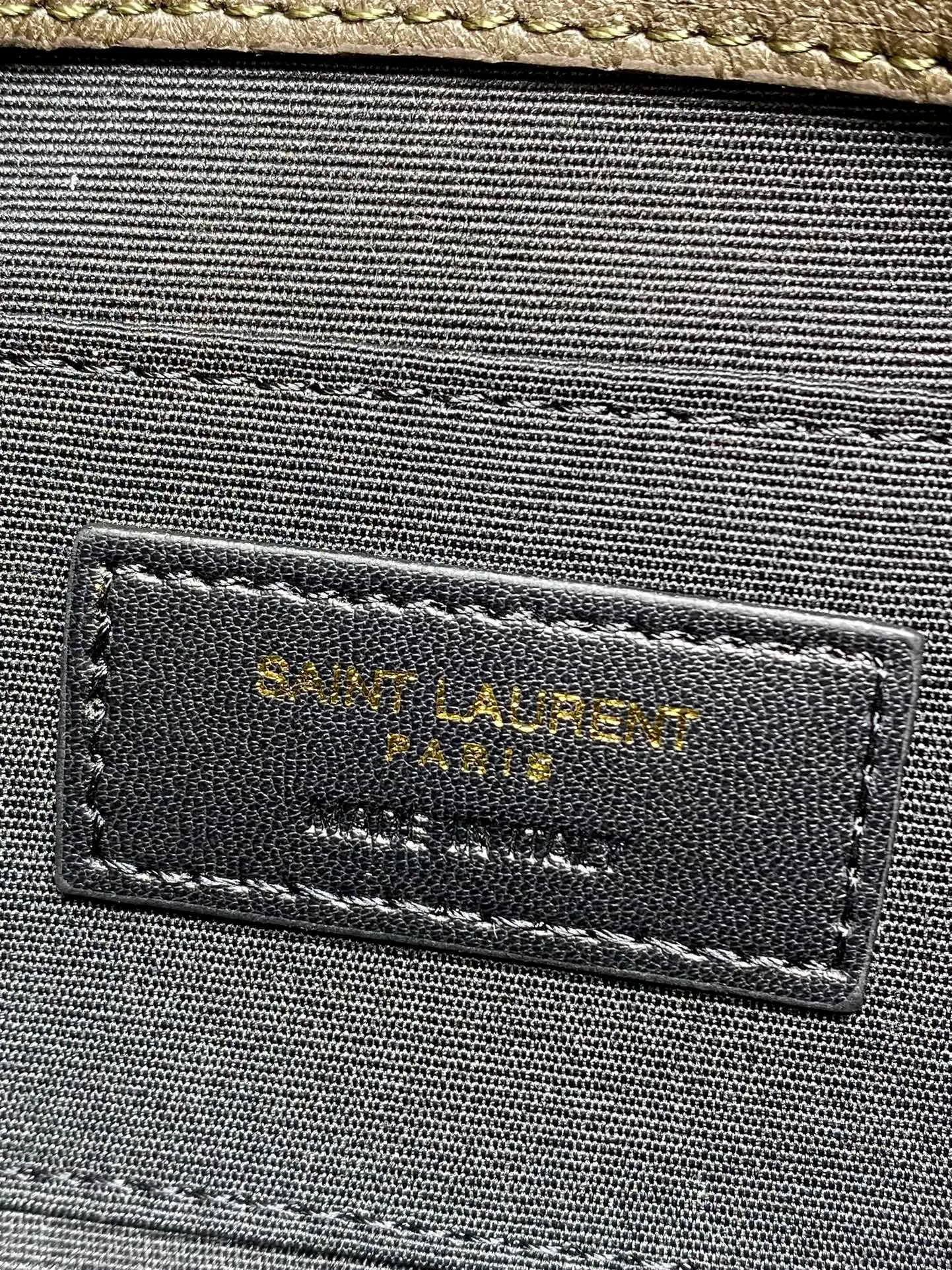 Saint Laurent Designer Green Handbags - Image 2