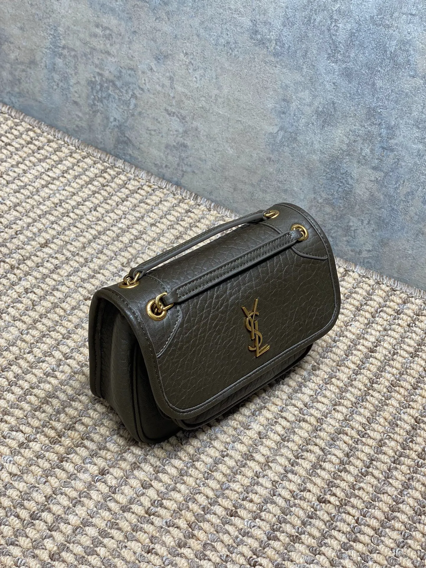 Saint Laurent Designer Green Handbags - Image 4