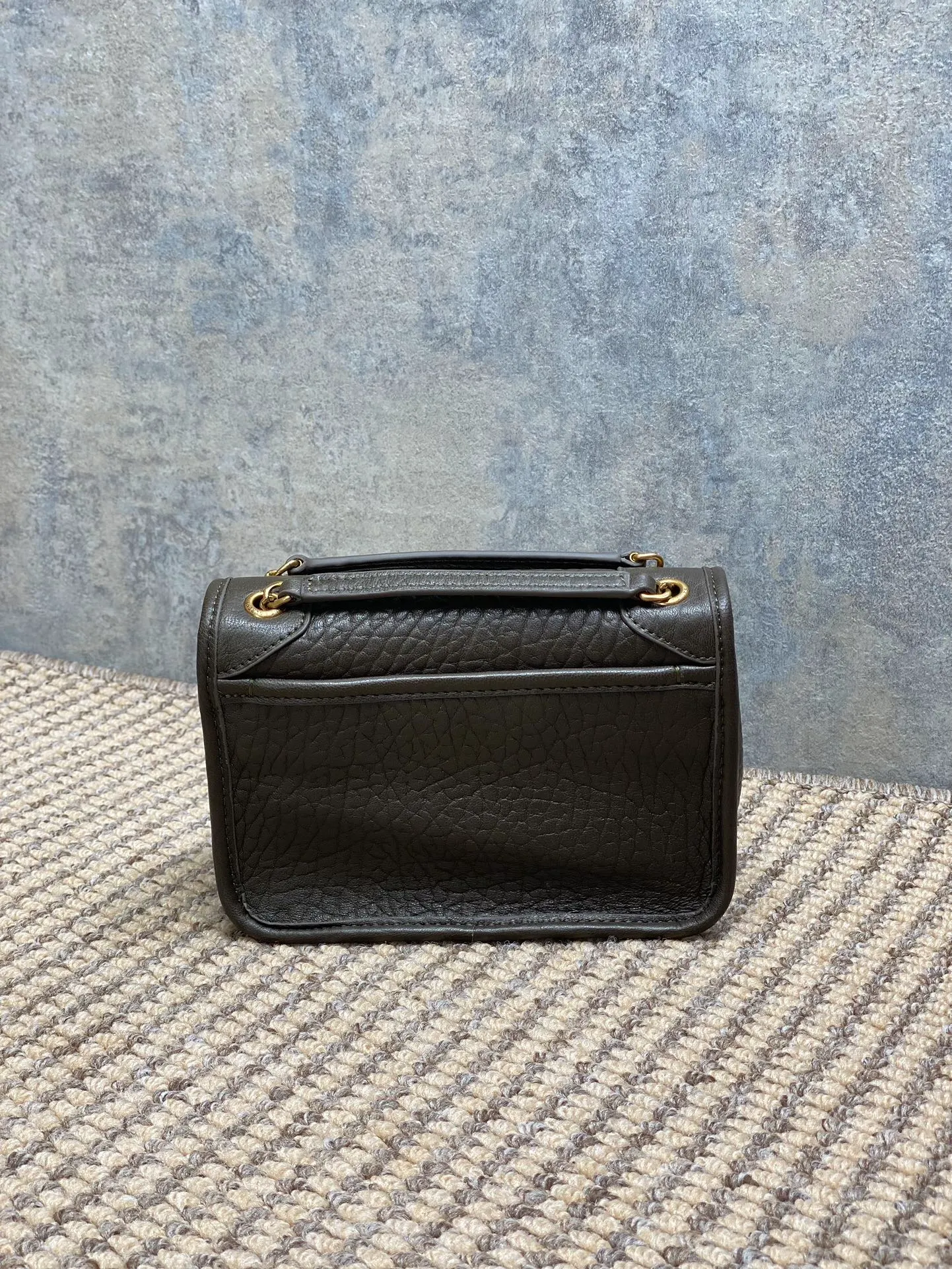 Saint Laurent Designer Green Handbags - Image 5